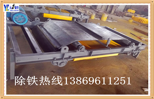 自卸皮带电磁除铁器，云南自卸式皮带电磁除铁器_规格型号_云南自卸式皮带电磁除铁器品牌型号的工作原理